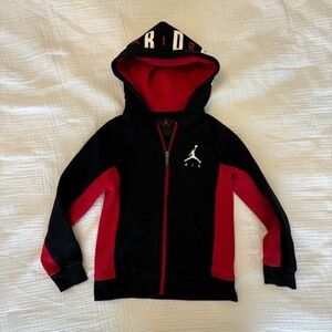 Kids Jordan Sweatshirt, Black/Red, Size 5-6 years